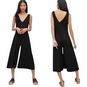 Aritzia Talula Wide Leg Sleeveless Button Front Black Capri Jumpsuit - Sz 8